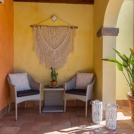 °° Anna°° Semesterbostad *